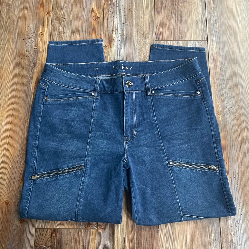 White House Black Market Skinny Jean